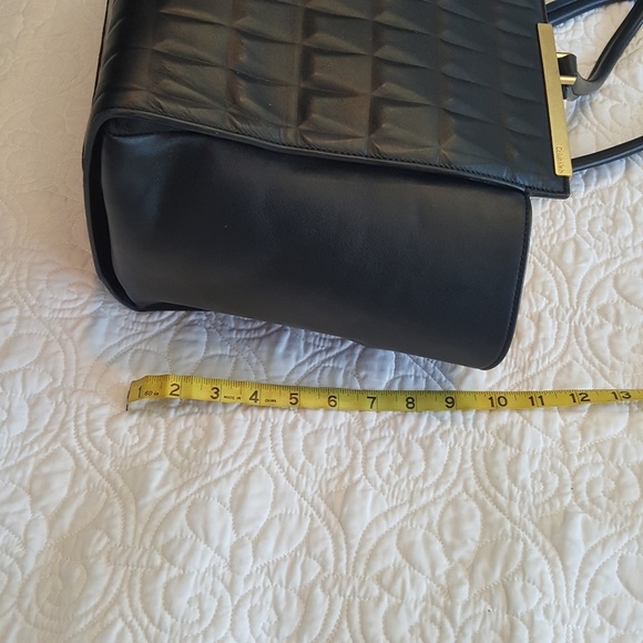 Napa Leather Tote - Picture 3 of 6